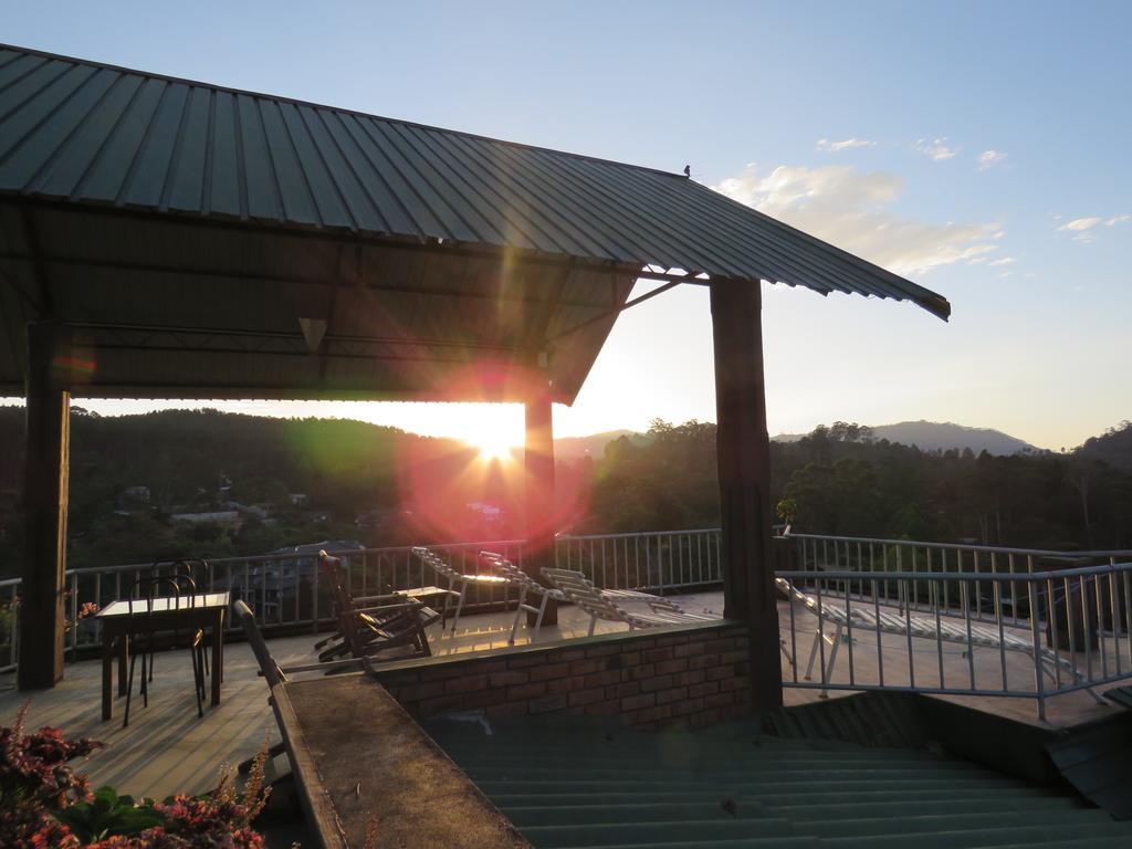 Hilltop Guest House エッラ エクステリア 写真